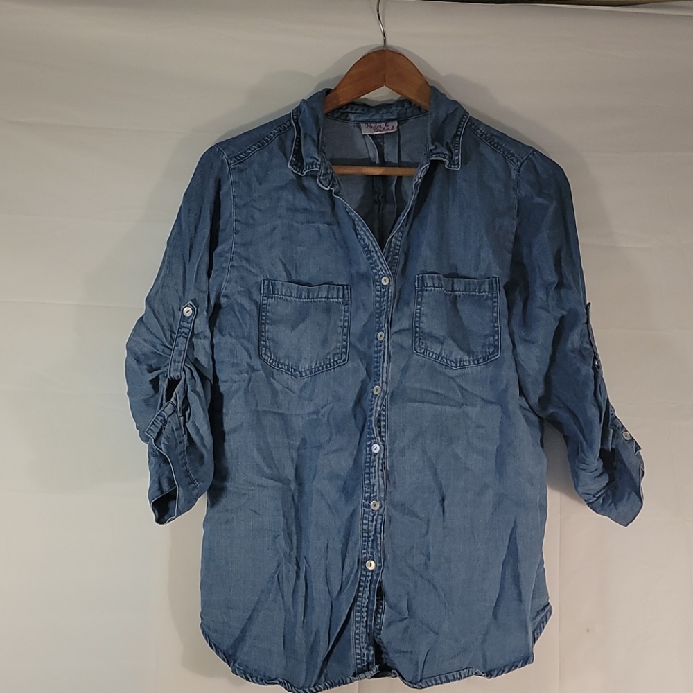 Woman blouse
